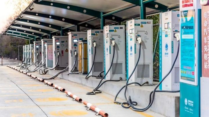 Recharging Time of Electric Vehicles
